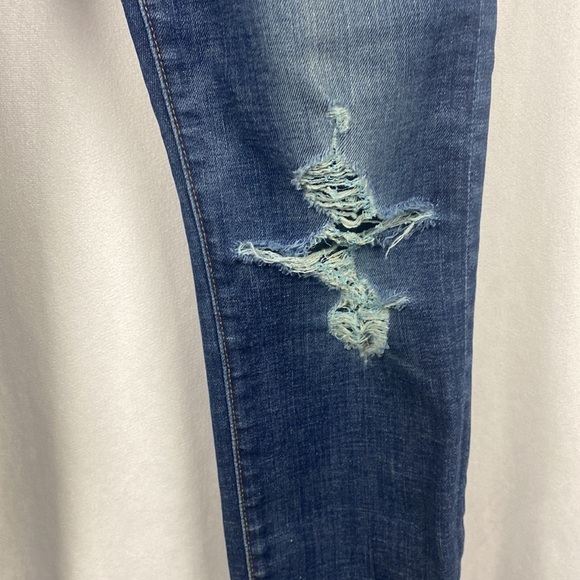 MADEWELL 9" High-Rise Skinny Jeans: Destructed Edition - Picture 8 of 14